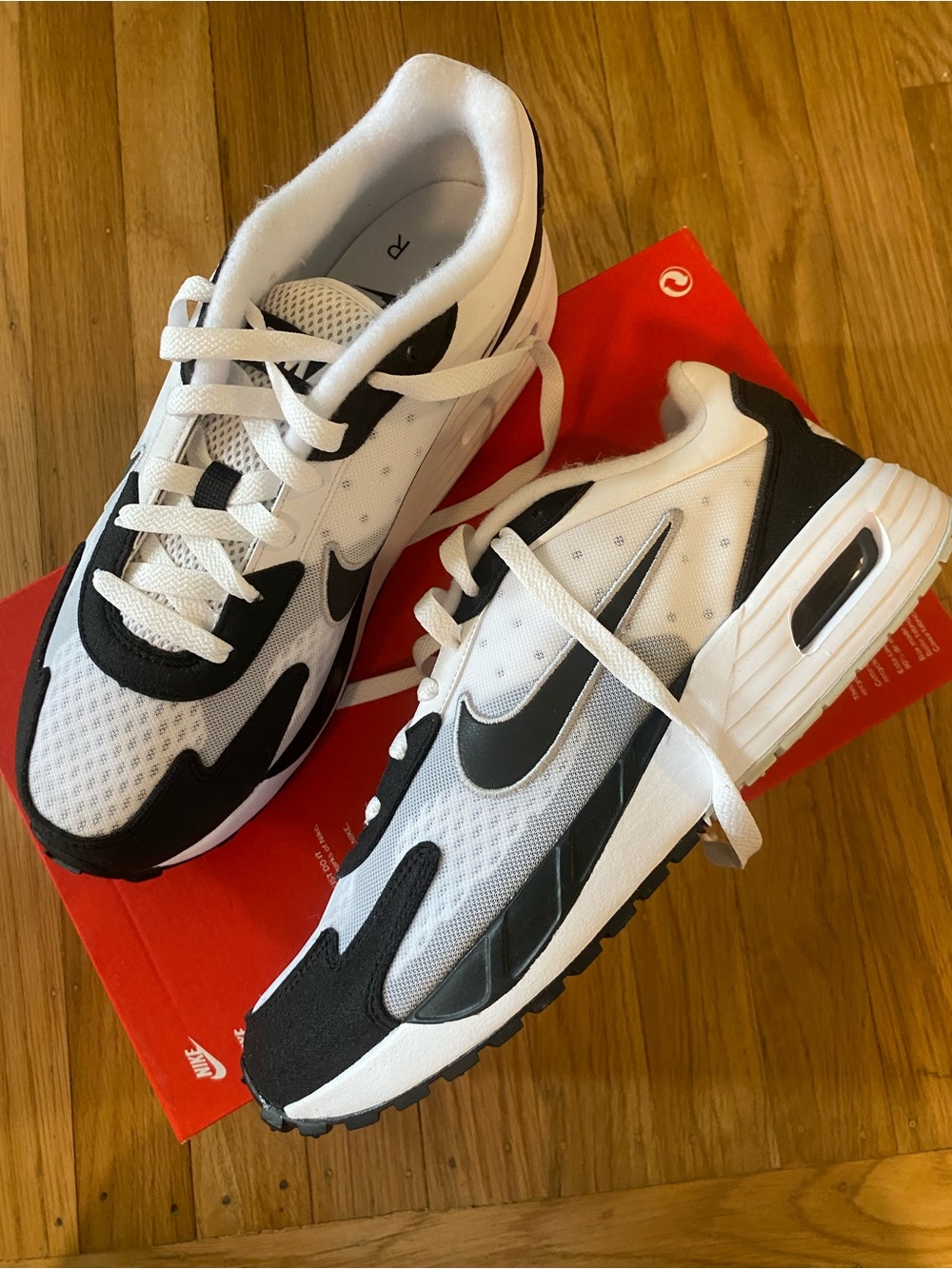 NEW Nike Air Max Solo White Black Platinum Shoes Men's